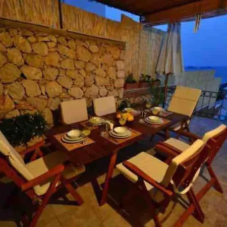Villa Deniz Manzarali Ozel Havuzlu *
