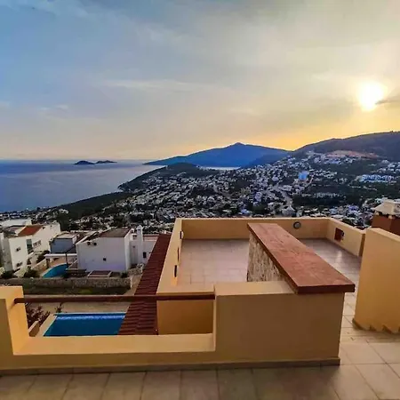 Villa Deniz Manzarali Ozel Havuzlu Kas